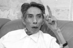“改革先锋”、义乌小商品市场的催生培